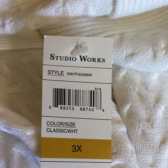 NWT White sweater with a basket weave design in size 3 XL any STUDIO WORKS - Picture 10 of 13